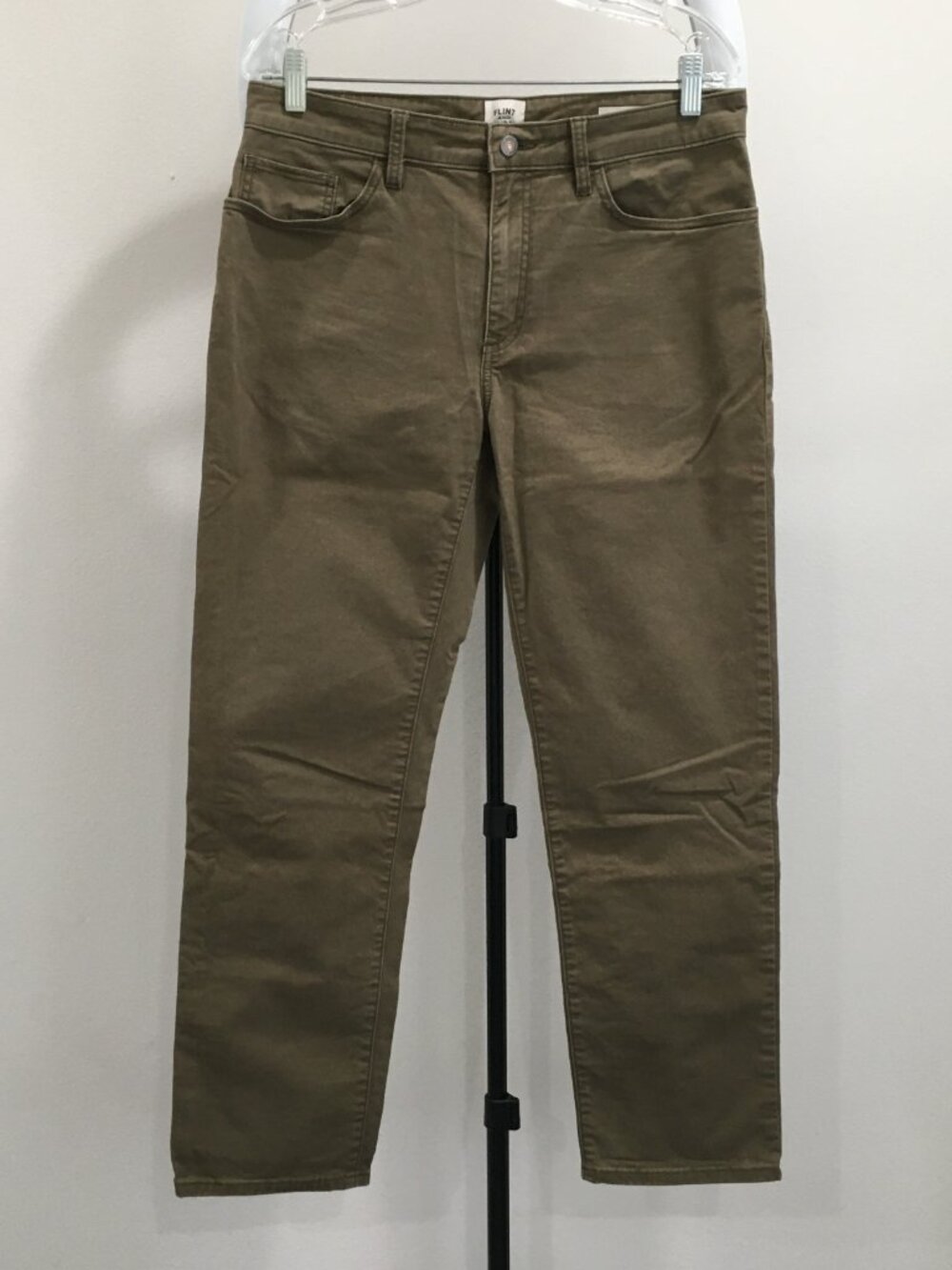 FLINT & TINDER Green Straight Fit 5 Pocket Logo Hardware Jeans